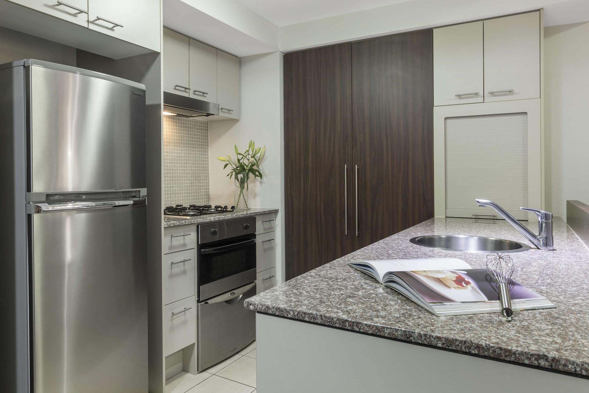 Oaks Brisbane Aurora Suites Luaran gambar