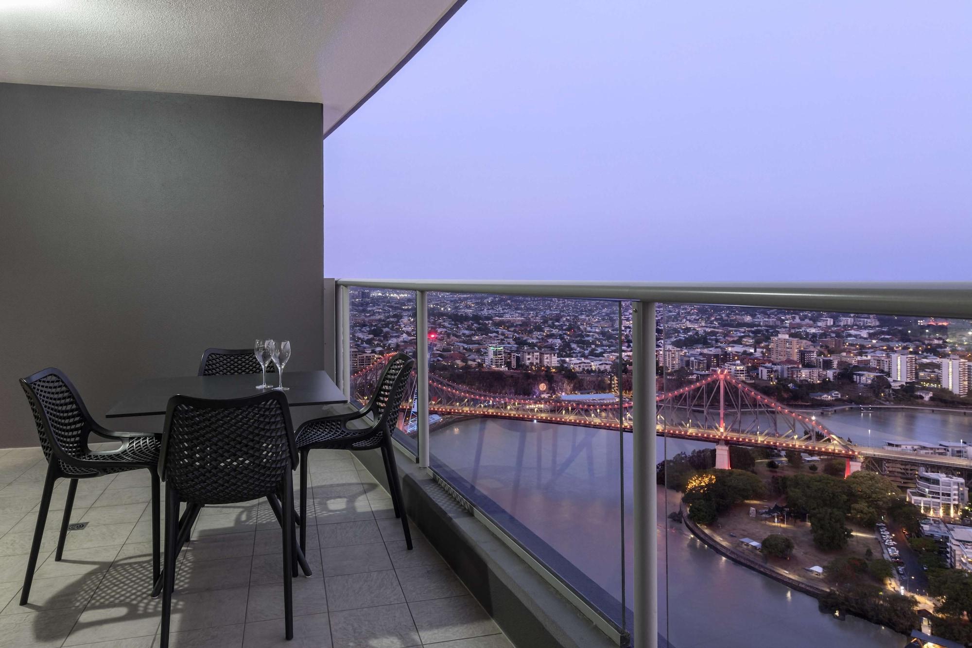 Oaks Brisbane Aurora Suites Luaran gambar