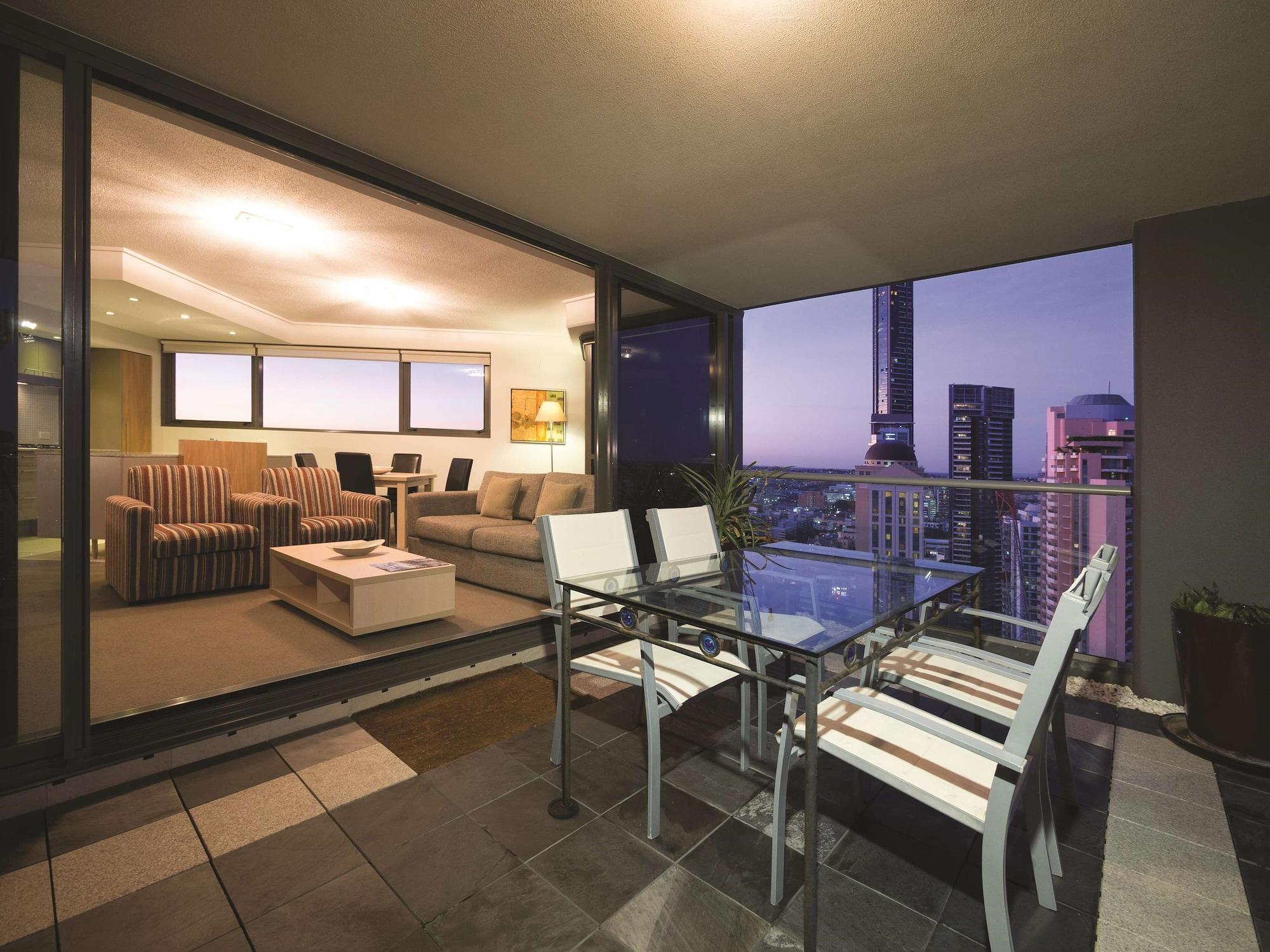 Oaks Brisbane Aurora Suites Luaran gambar
