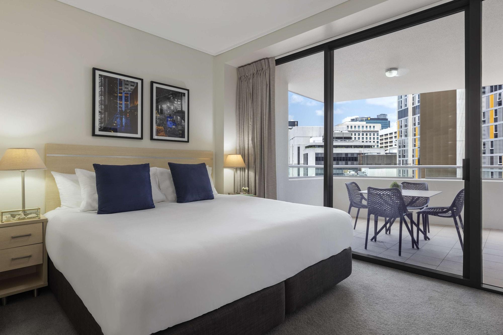 Oaks Brisbane Aurora Suites Luaran gambar