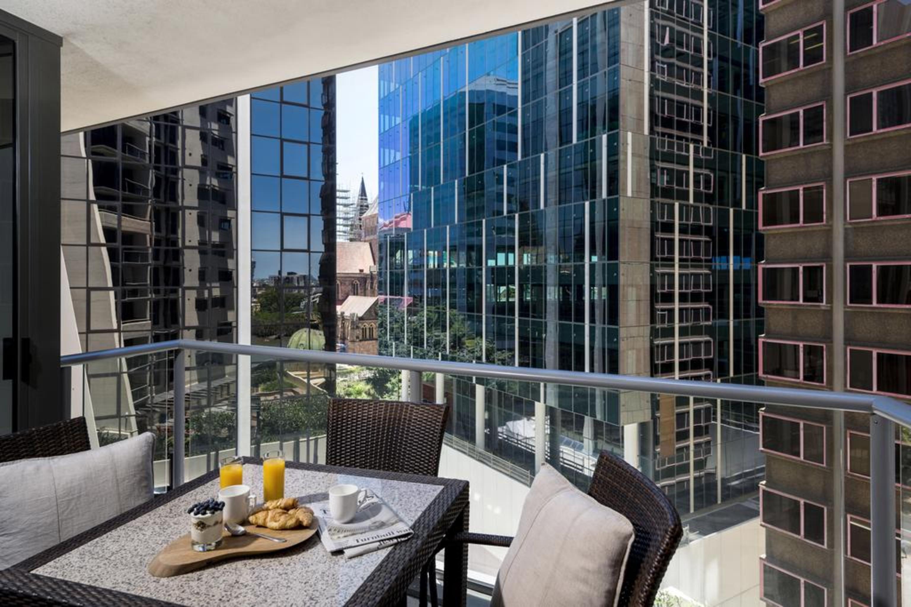 Oaks Brisbane Aurora Suites Luaran gambar