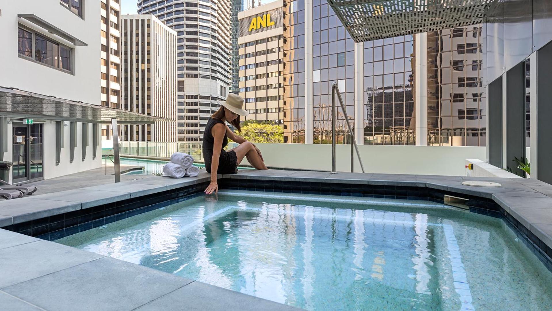 Oaks Brisbane Aurora Suites Luaran gambar