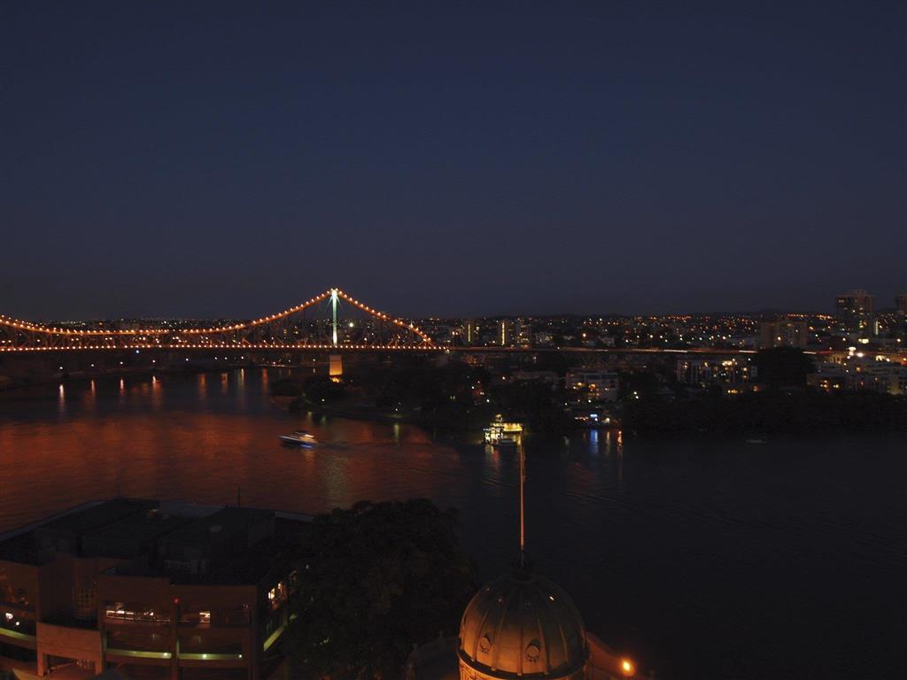 Oaks Brisbane Aurora Suites Luaran gambar